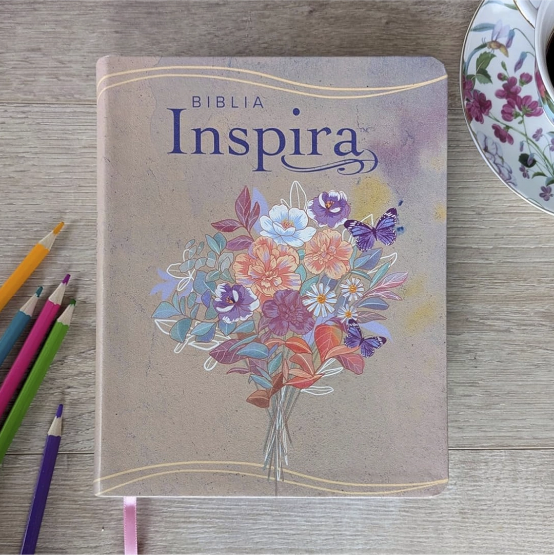 Biblia Inspira NTV con Filament (SentiPiel, Acuarela rosa)