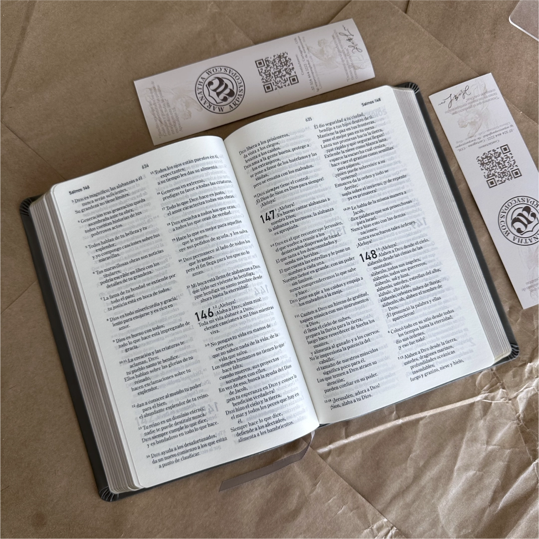 Biblia El Mensaje (Tapa dura, Ocean Blue): La Biblia en un lenguaje claro y profundo